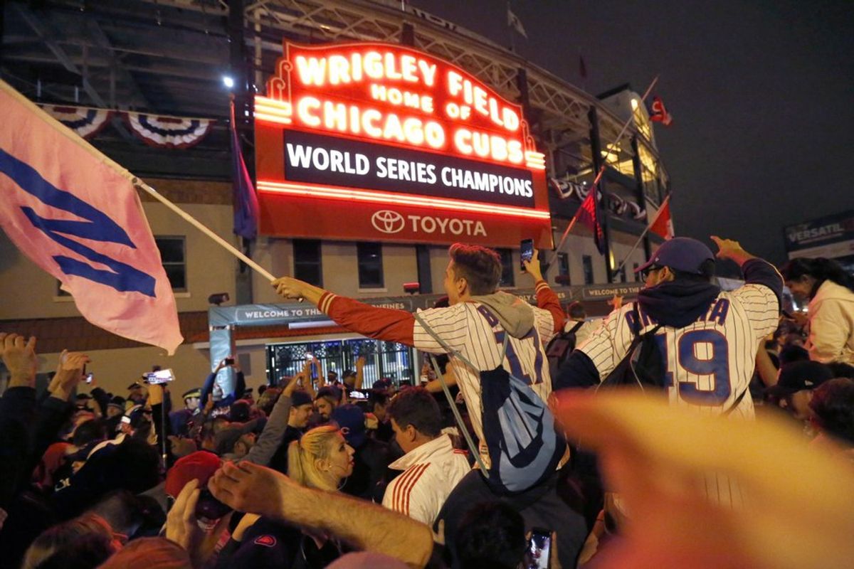 Similarities Between The 2016 Cubs World Series And 2010 Blackhawks Stanley Cup Runs