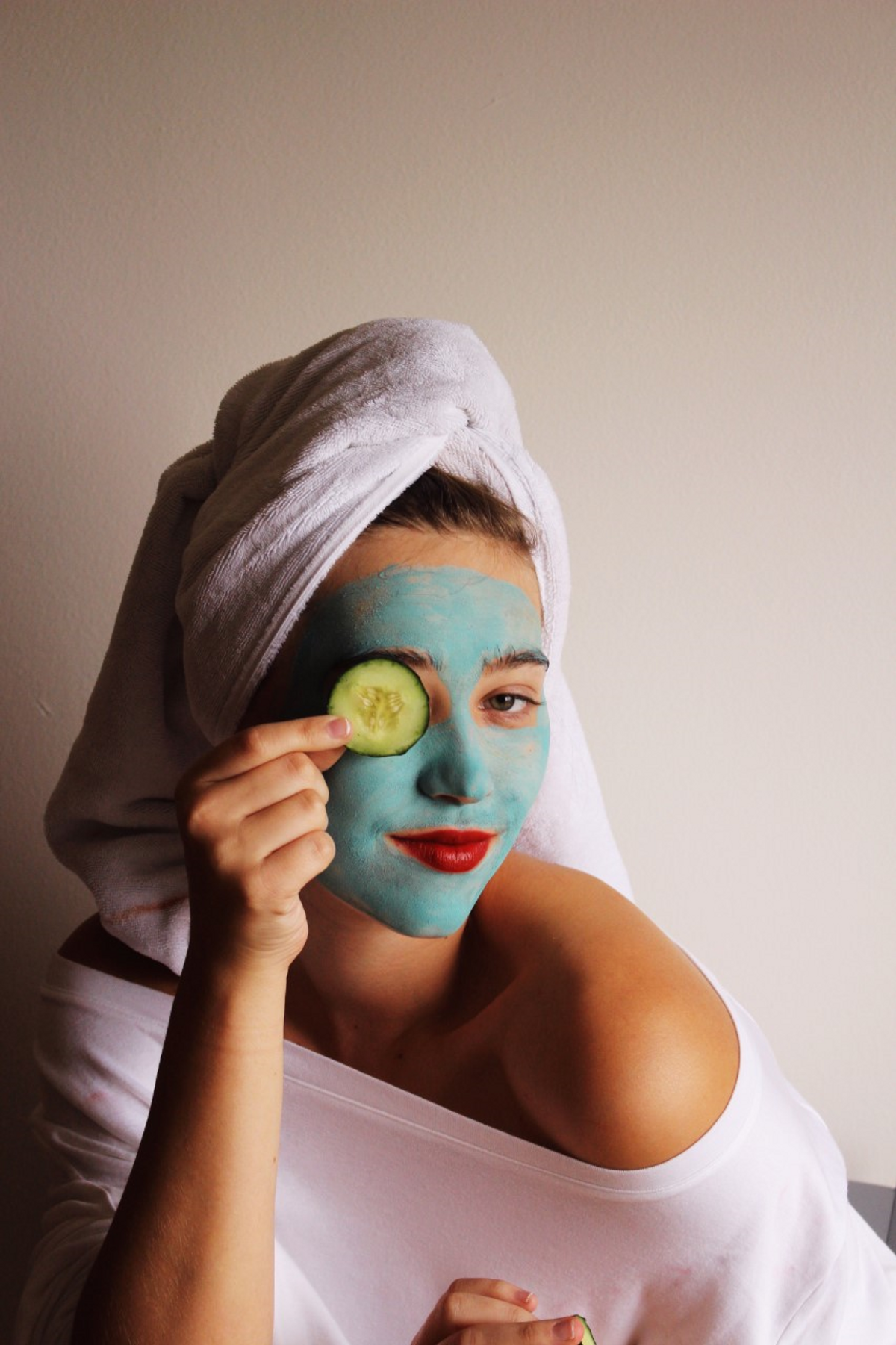 15 Lavish Ways To Pamper Yourself Before Going Out