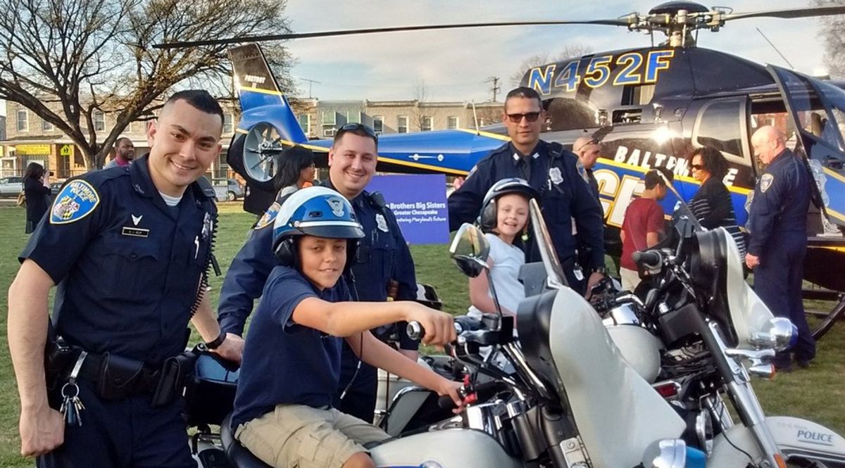 'Bigs In Blue': Forming Bonds With Police