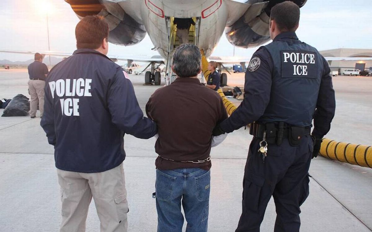 No, Donald Trump's Not Gonna Deport 11 Million Undocumented Immigrants