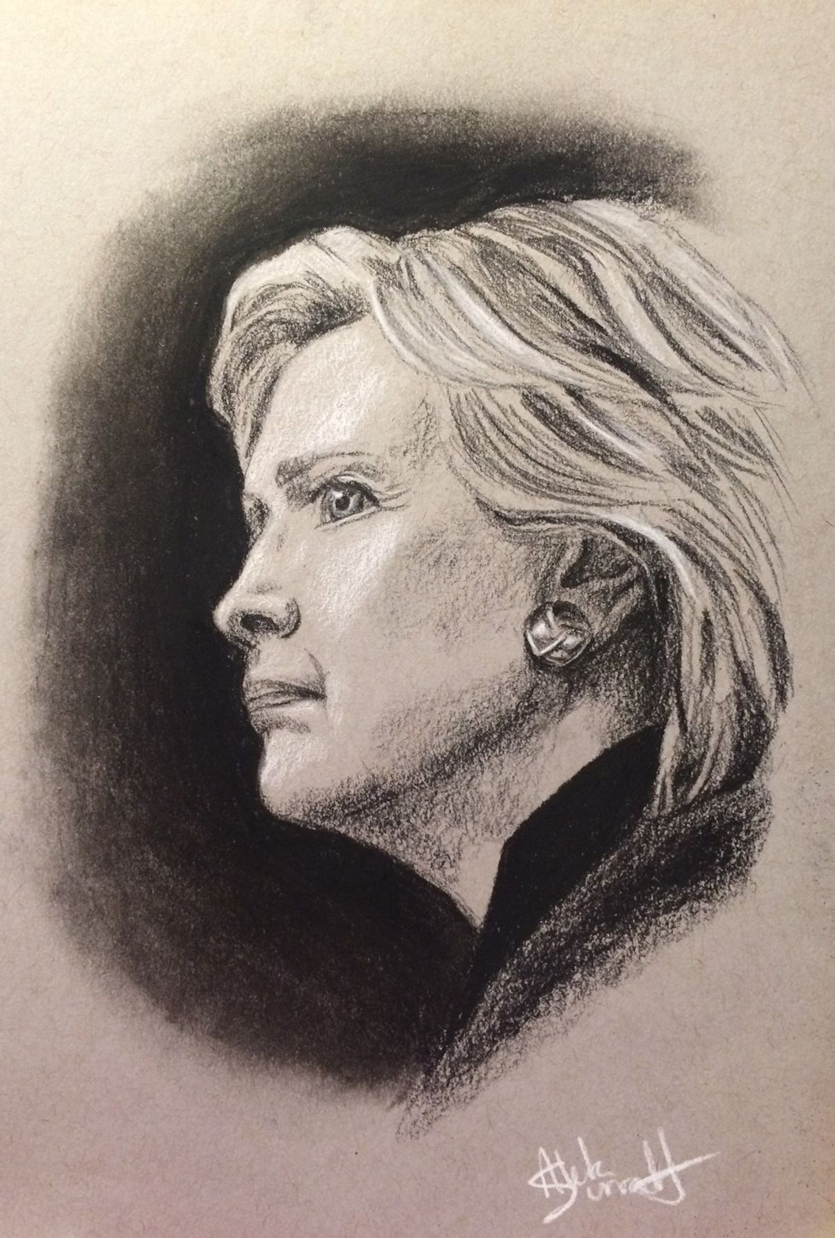 Video: Hillary Clinton Speed Drawing