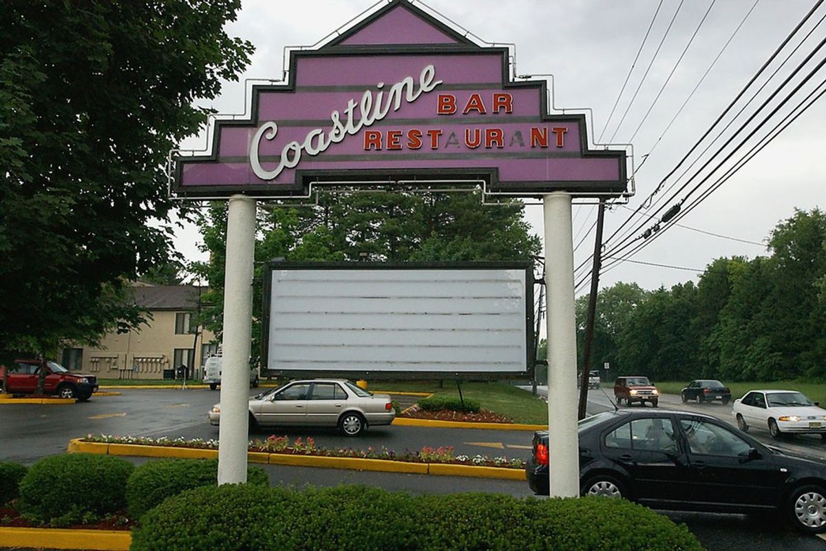 Saying Good-Bye To Coastline Bar & Grill