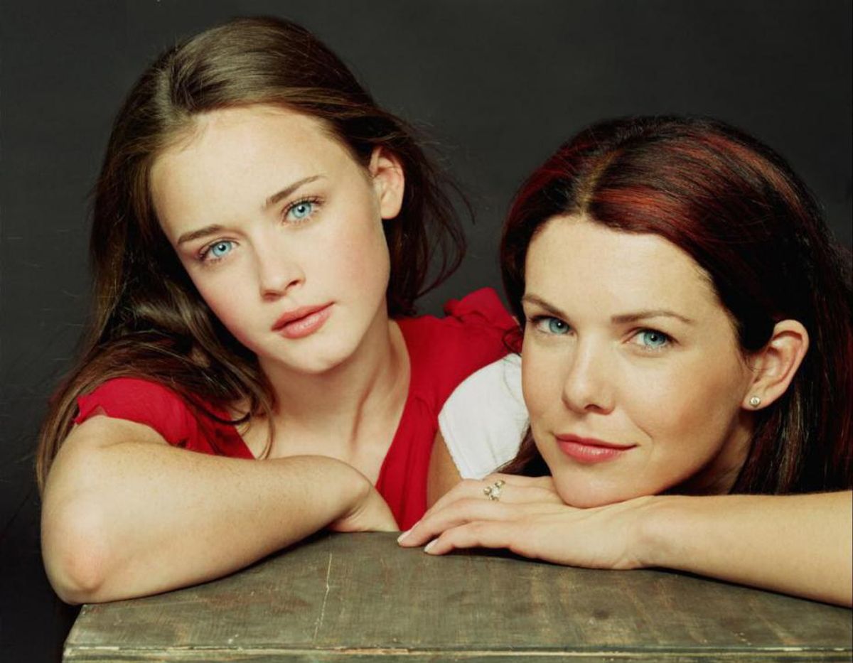 10 Life Hacks We All Learned From Watching 'Gilmore Girls'