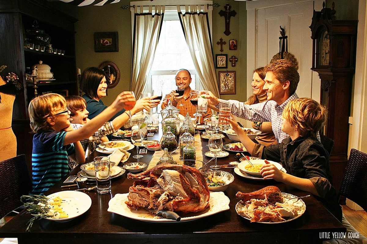 8 Questions to Ask at the Table on Thanksgiving