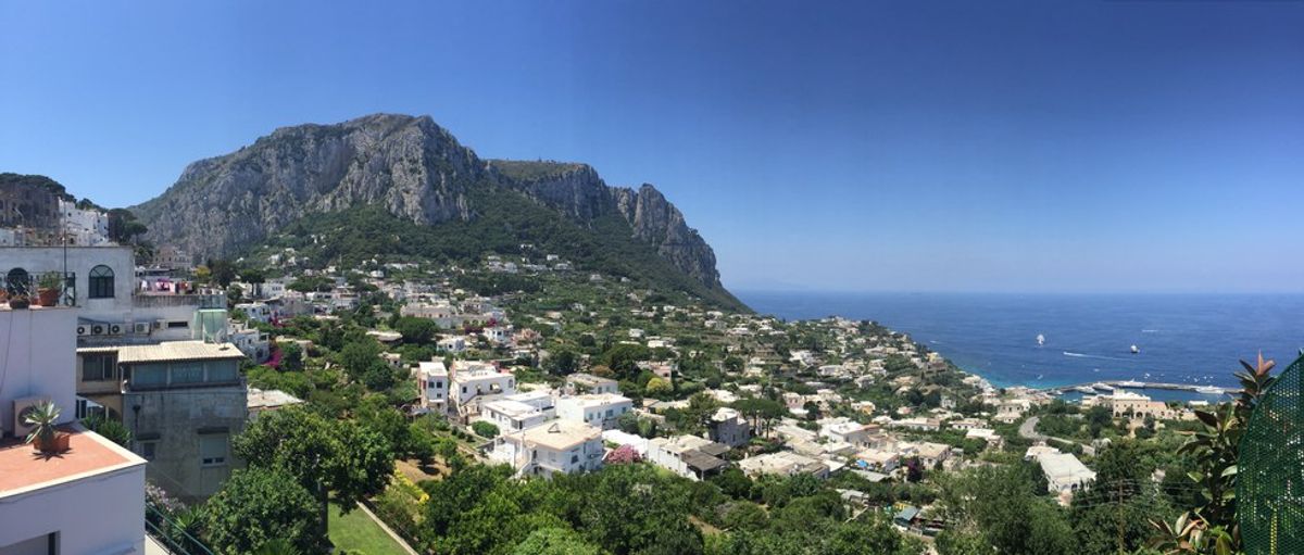 Spend a Day on the Island of Capri