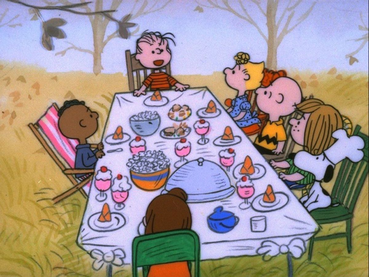 11 Gifs That Describe Thanksgiving Dinner
