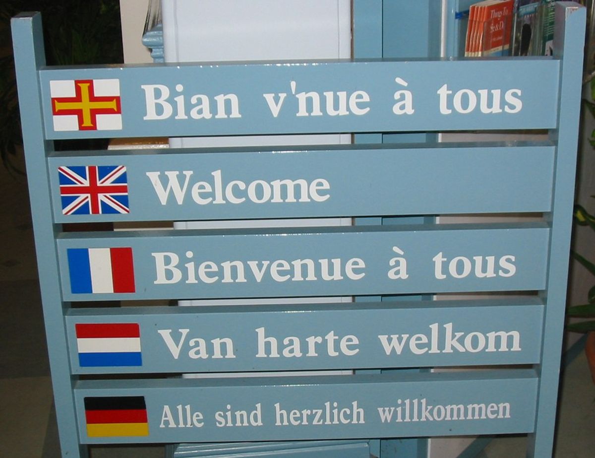 8 Perks Of Speaking A Foreign Language