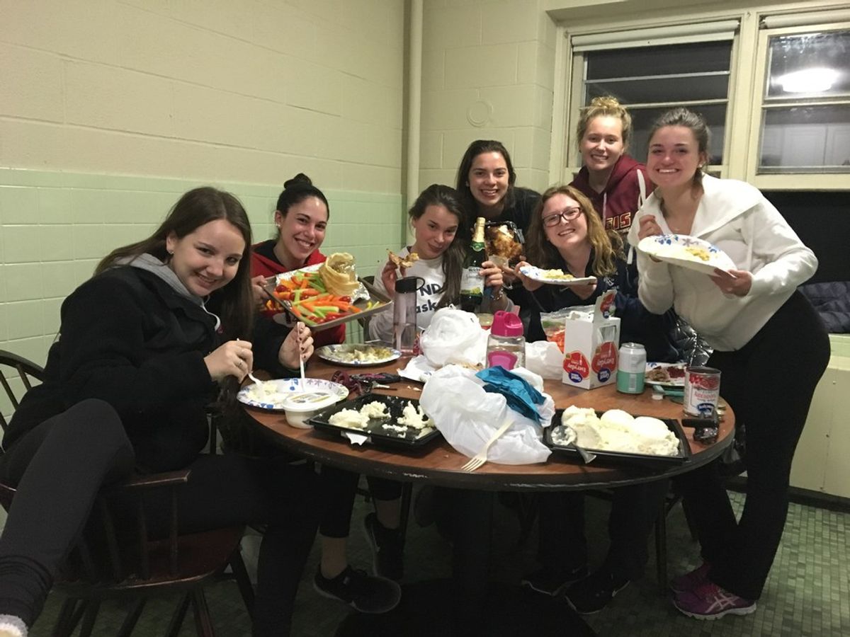 9 Reasons Why I Am Thankful For My New Friends In College