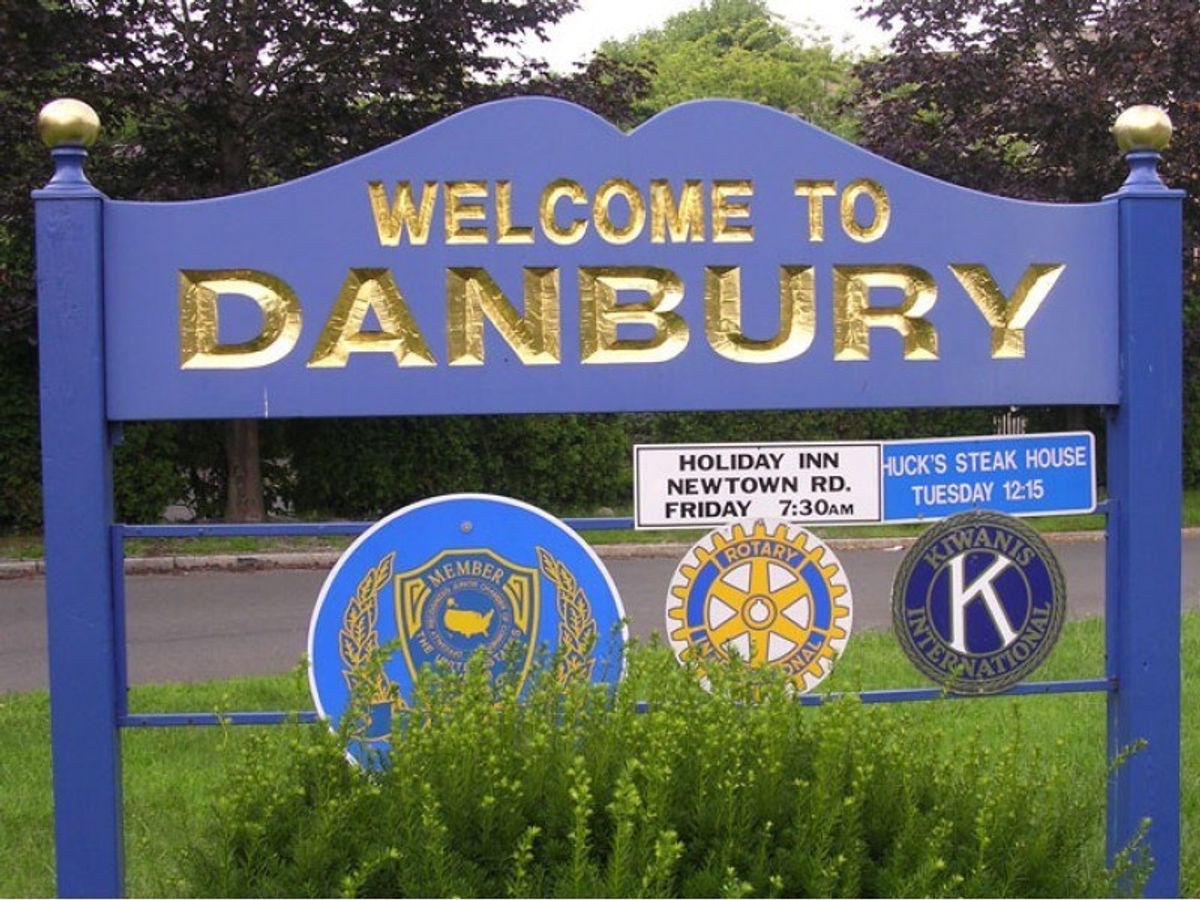 5 Places Every Danbury Student Visits When Home from College