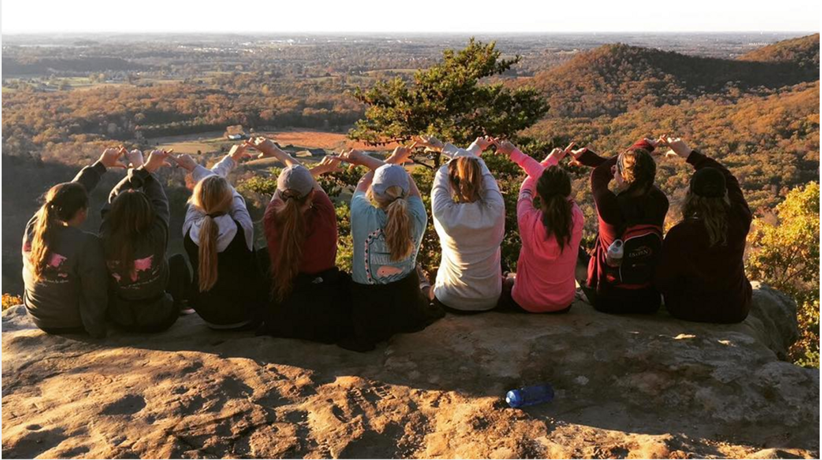 7 Reasons To Love The Gamma Theta Chapter Of Chi Omega