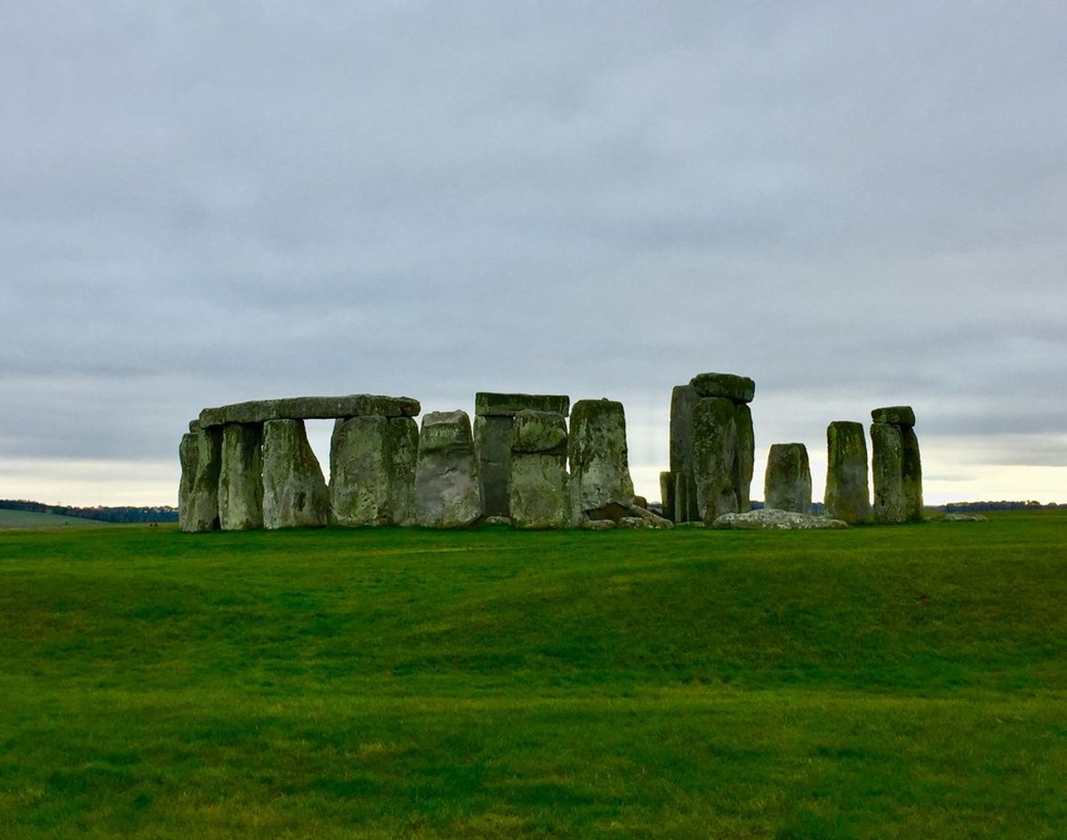 Study Abroad Extracurriculars: Windsor, Stonehenge, And Bath