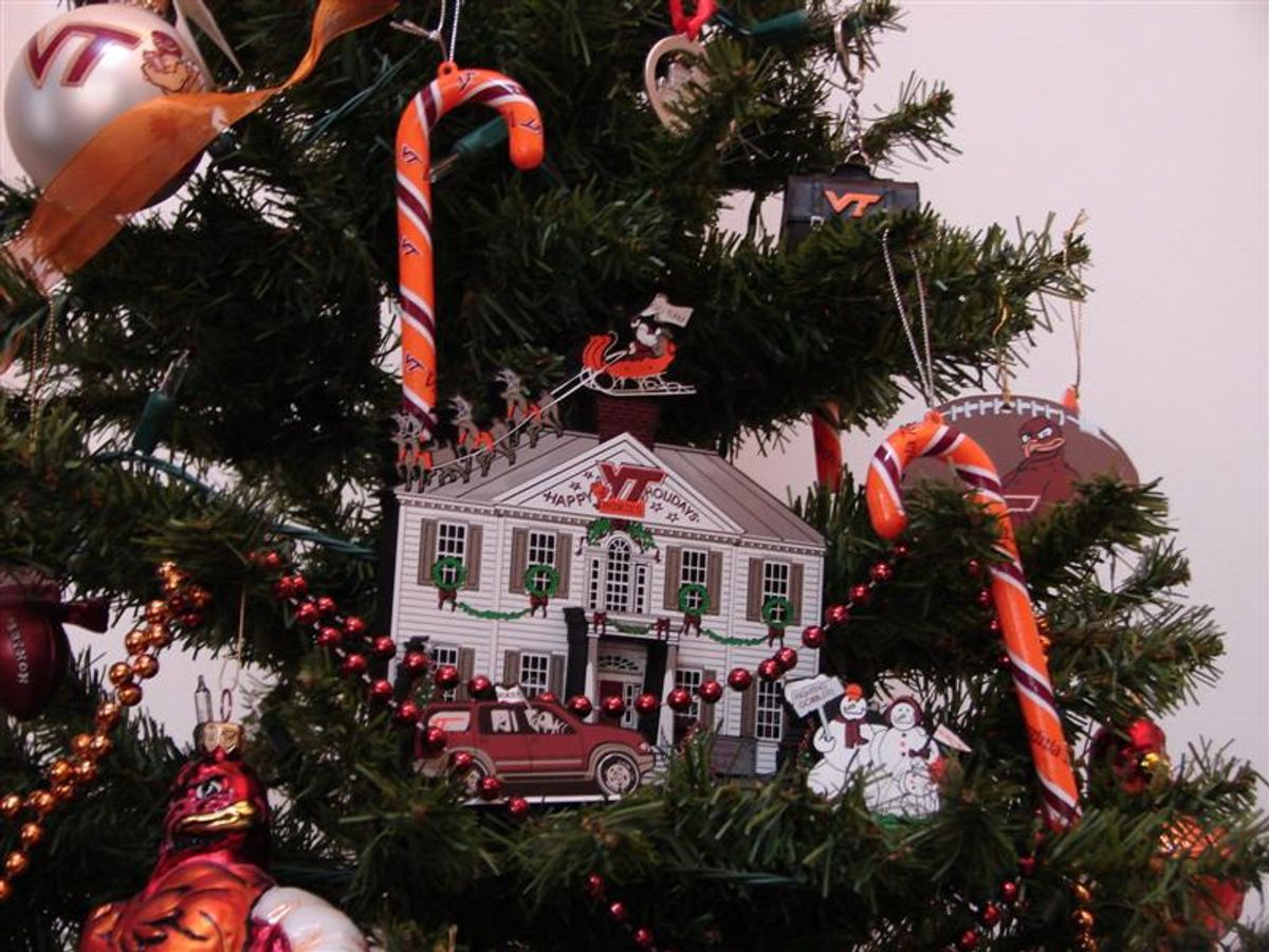 9 Christmas Gifts All Hokies Want This Year
