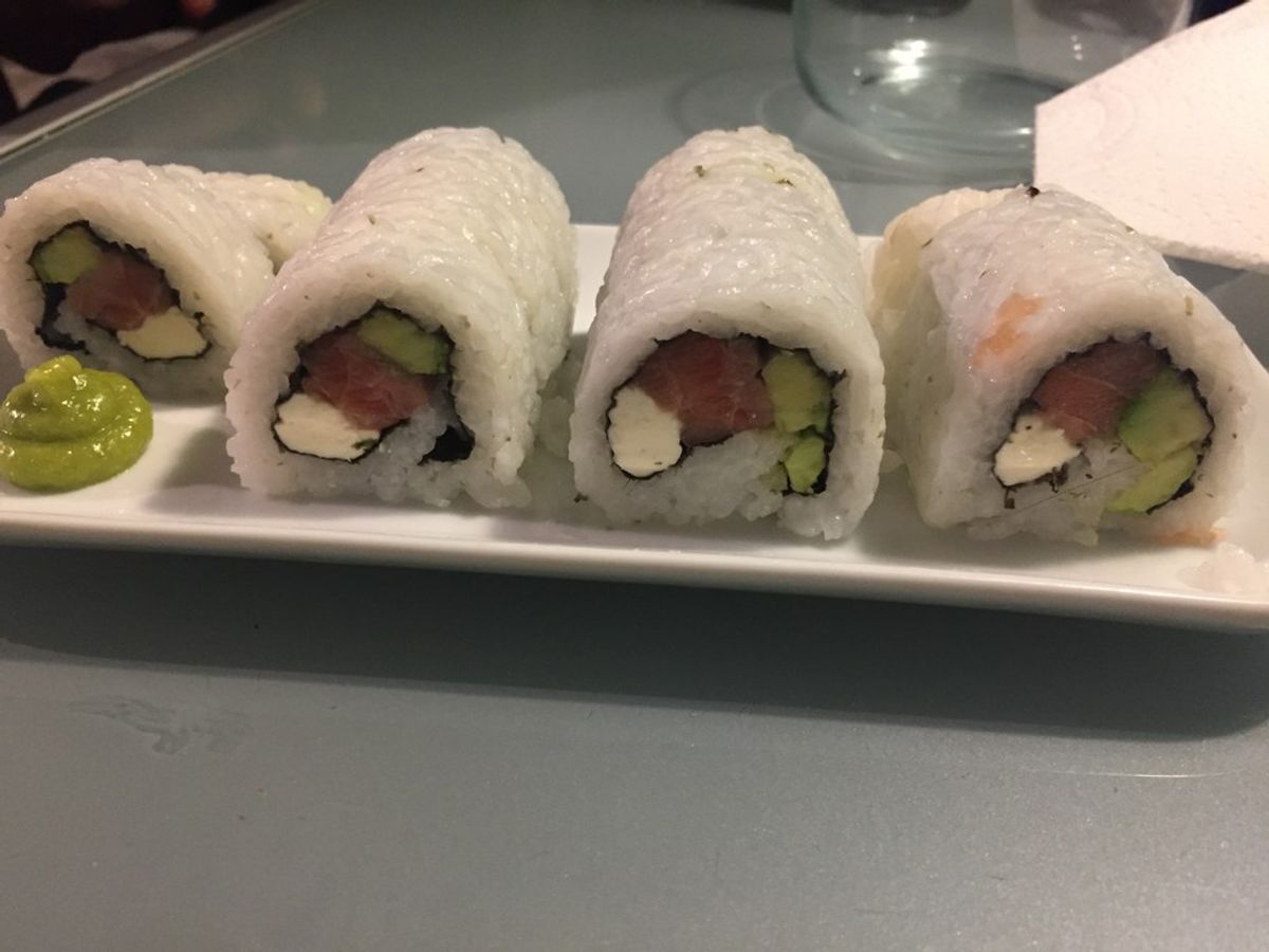 A Simple Way to Make Sushi at Home