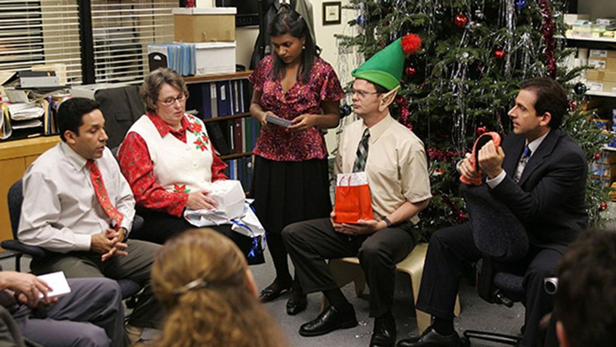 The College Students' Guide to Holiday Small Talk