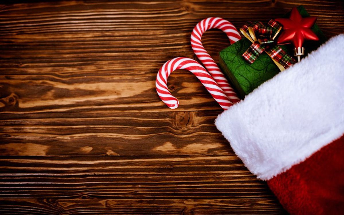The 13 Stocking Stuffers College Kids Actually Want This Year