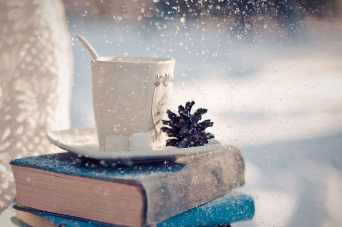 5 YA Books To Fill Your Spirit with Holiday Cheer