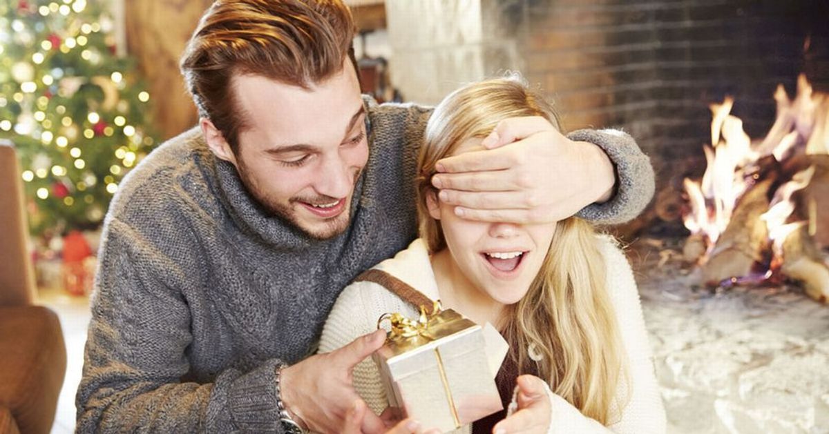 12 Things Your Girlfriend Secretly Wants For Christmas