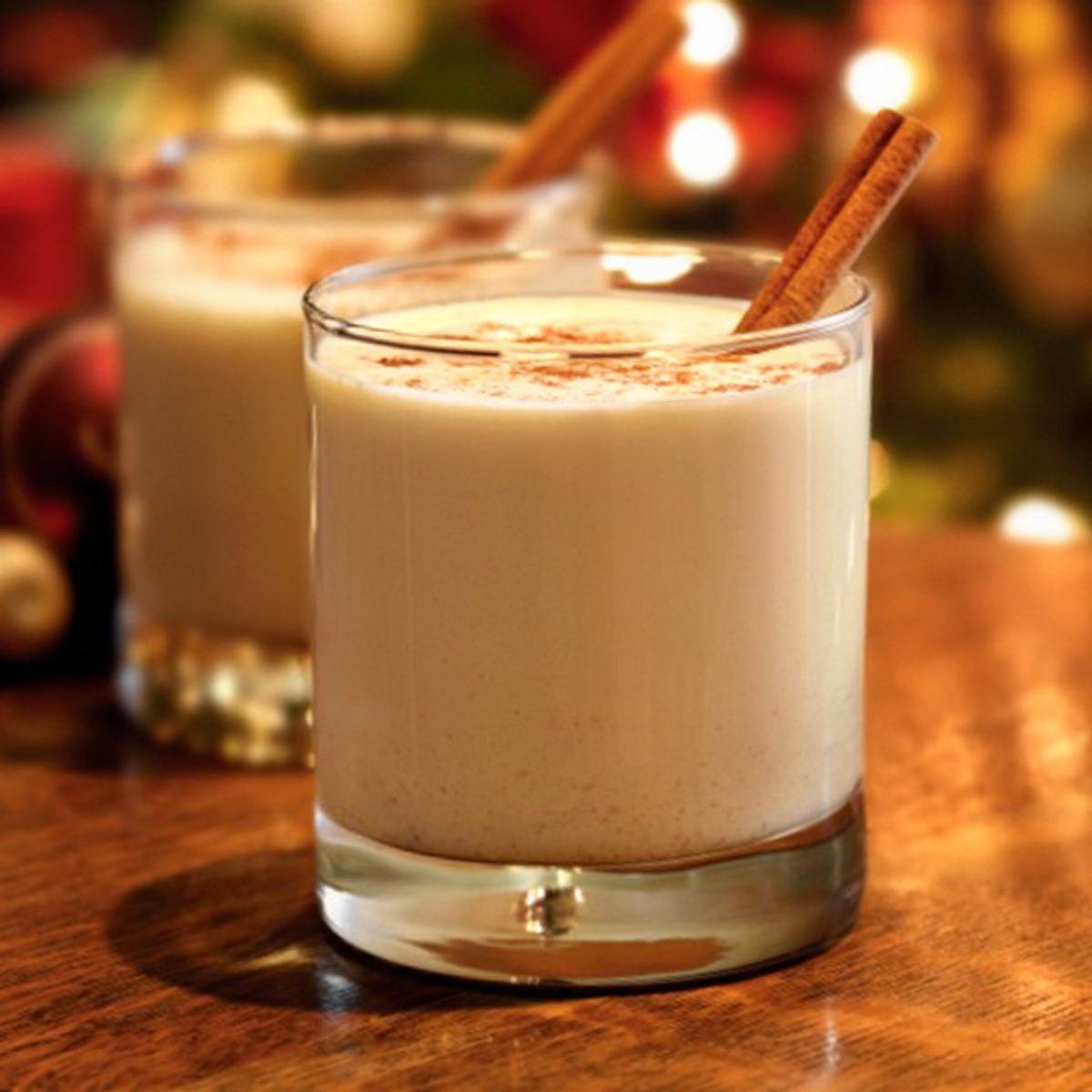 How To Create The Perfect Glass of Eggnog