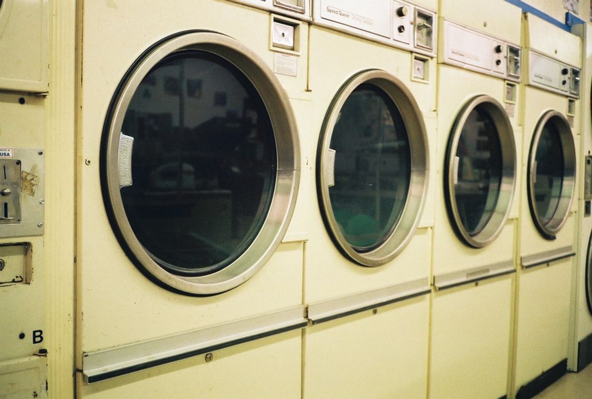 A Letter To The People In The Laundry Room