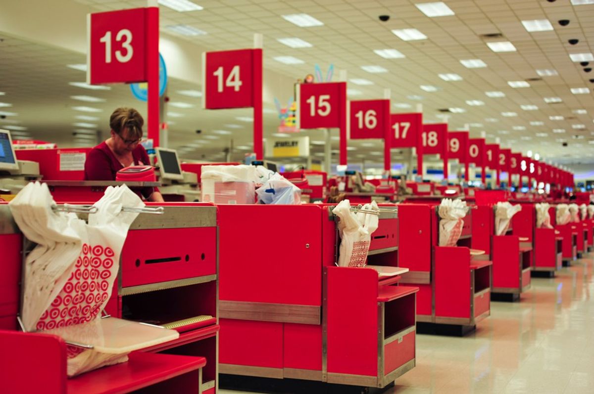 11 Things Your Cashier Wants To Say But Doesn't