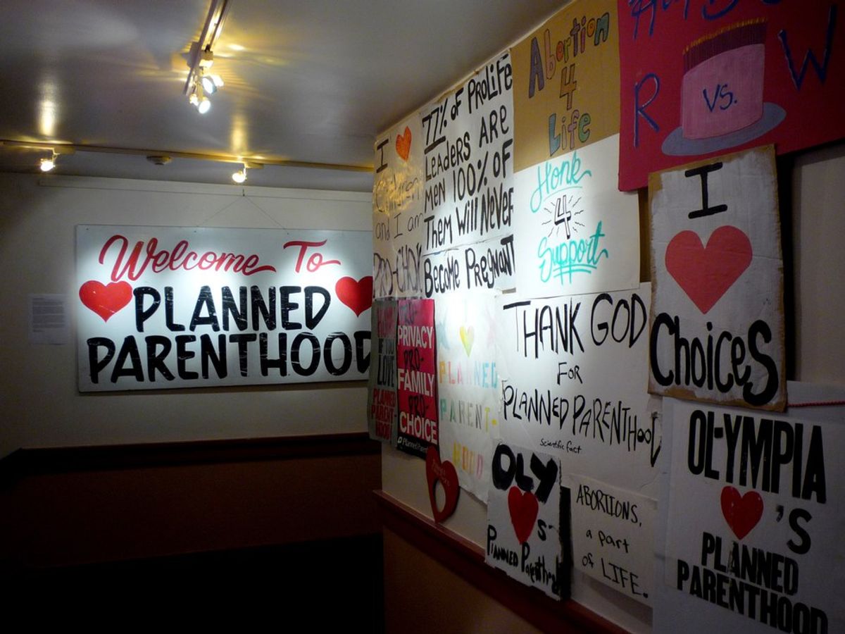 10 Reasons Why I Still Choose To Go To Planned Parenthood