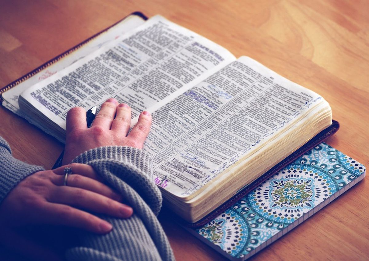 5 Bible Verses To Combat Finals Week Stress