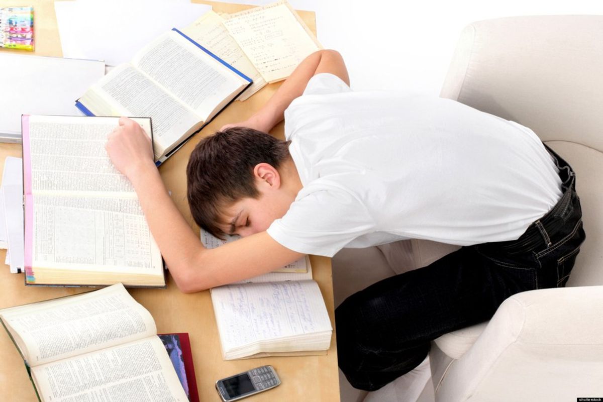5 Childhood Things We All Do During finals