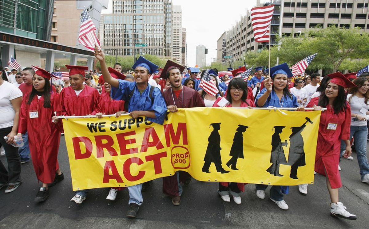 A Quick Guide To Federal Aid For Undocumented, DACA, And DREAMer Students