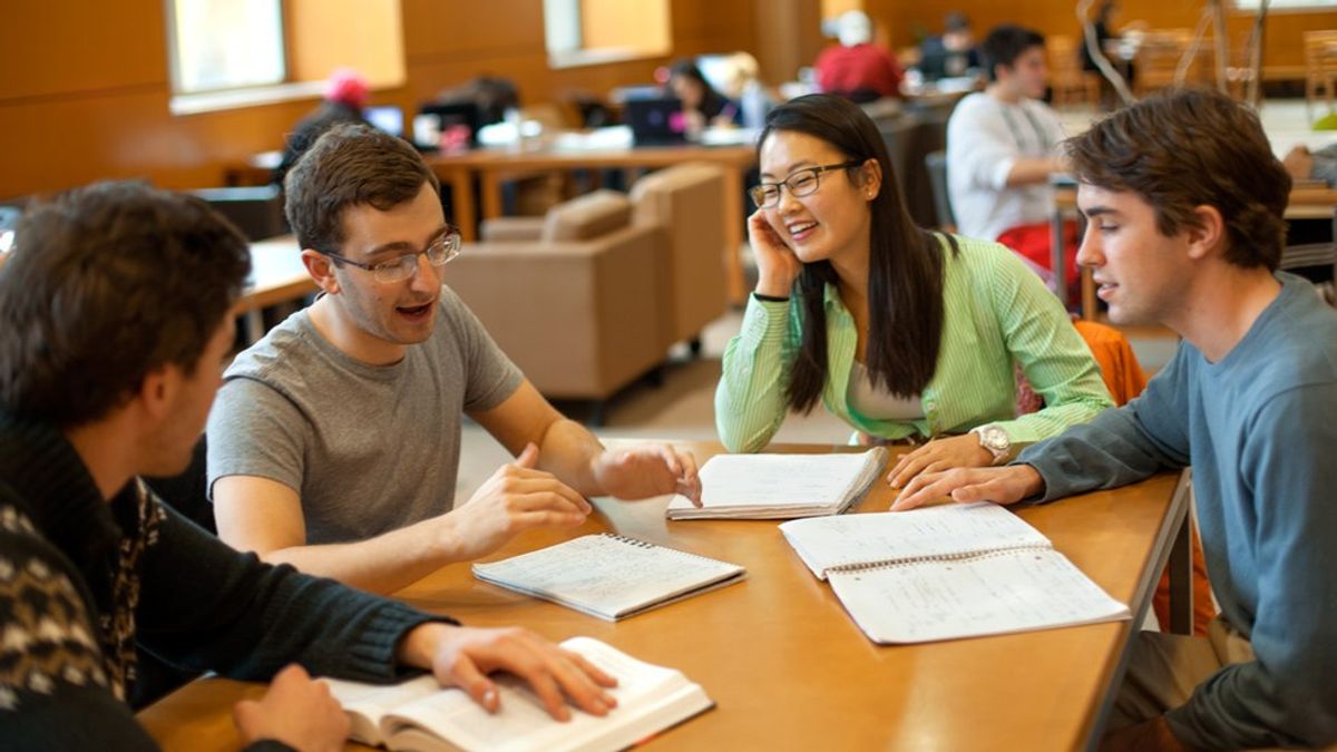 6 Ways To Make Everyone Hate You In A College Library