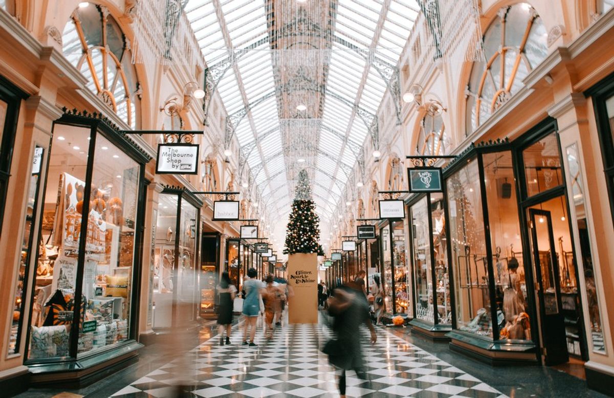 7 Christmas Shoppers You'll Encounter this Season