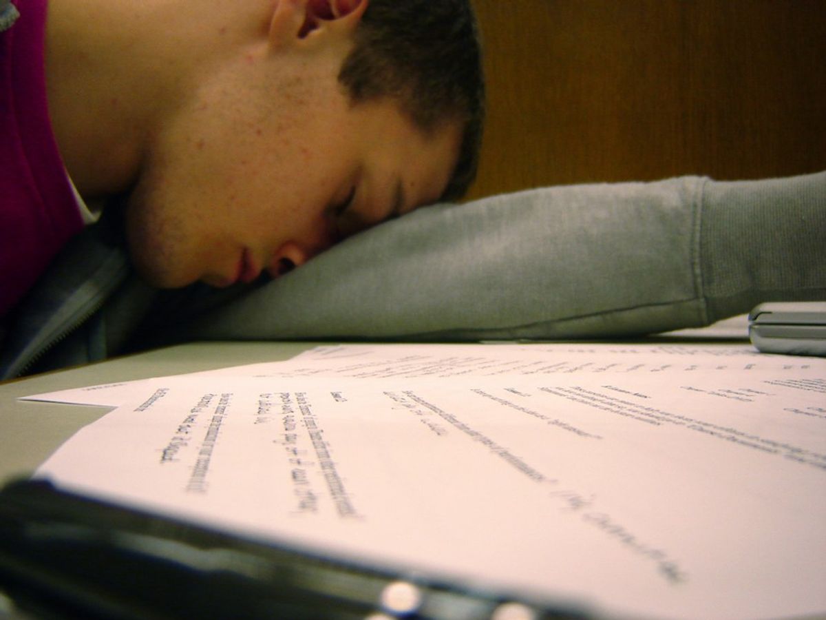 6 Tips to Help You Stay Focused While Studying for Exams