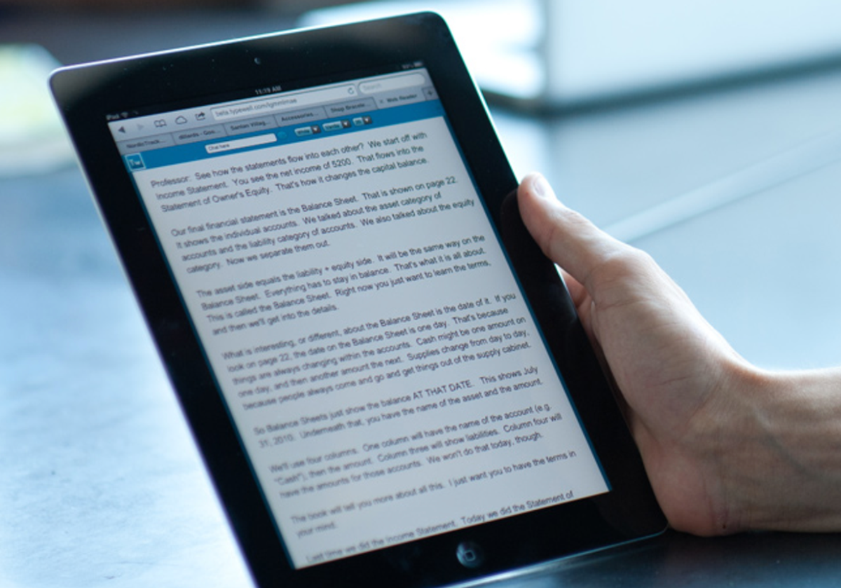 5 Accessories I Love To Use As A Deaf Person