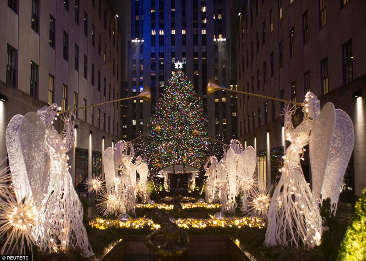 11 Essential Activities To Do During the Christmas Season