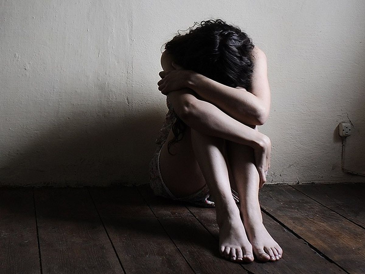 Save A Life: 8 Signs To Recognize Self Harm