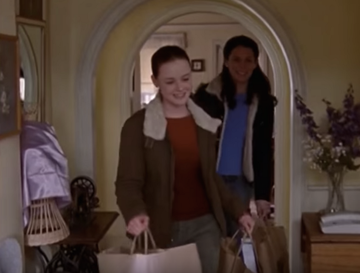 12 Signs You're Actually A Character From Gilmore Girls