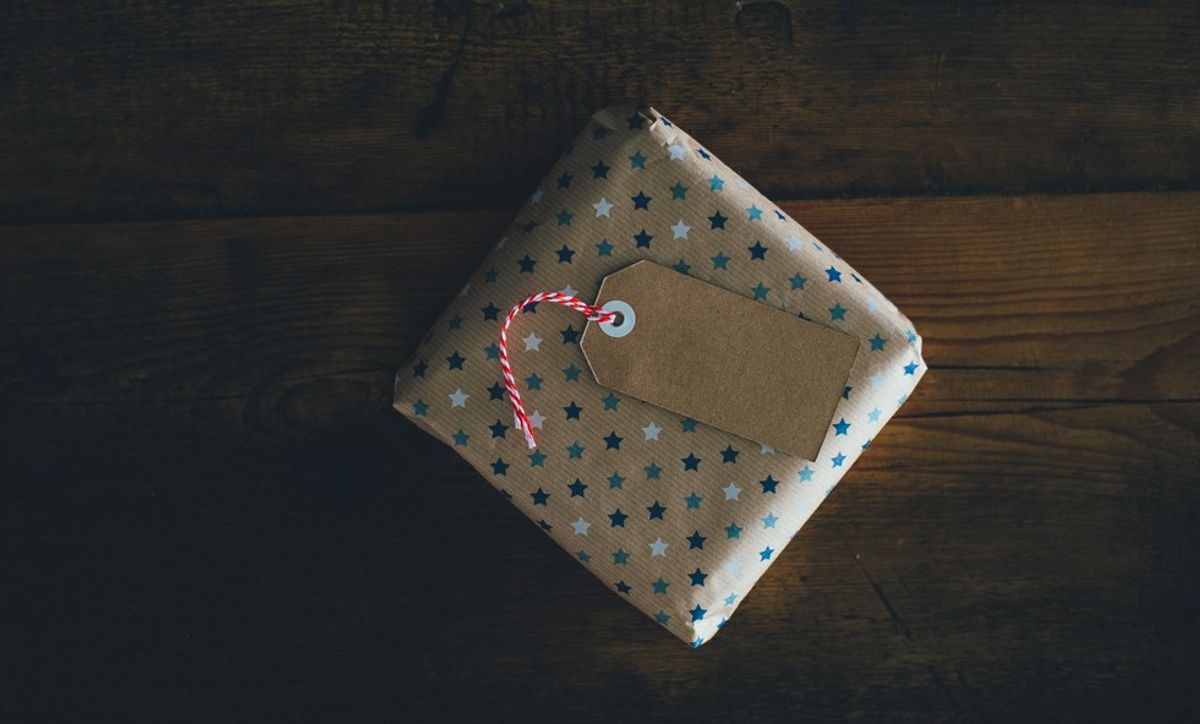 7 Gifts You Can Get That Give Back