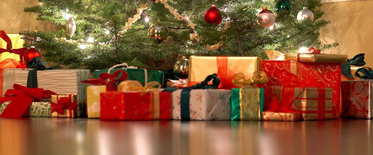 10 Things Every College Student Wants For Christmas