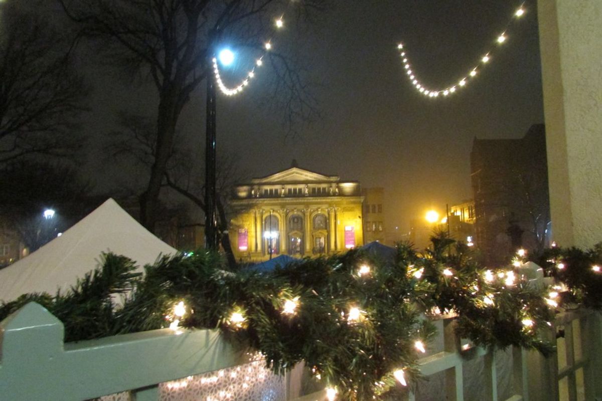 City Flea In The Rain