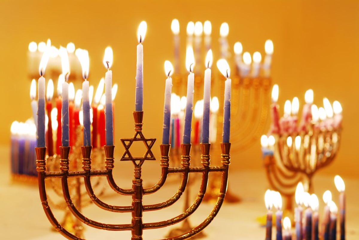 8 Reasons Why I Love Hanukkah