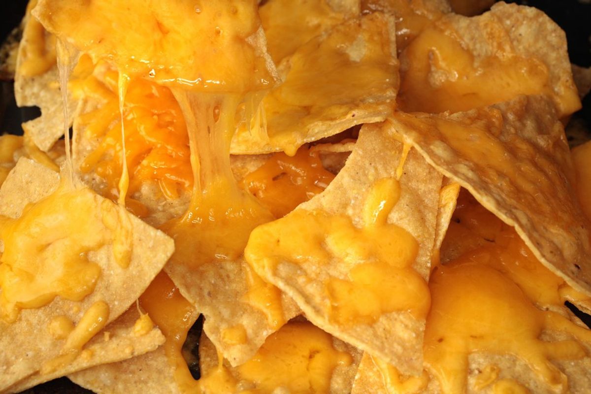 15 Reasons Chips And Queso Is Better Than People