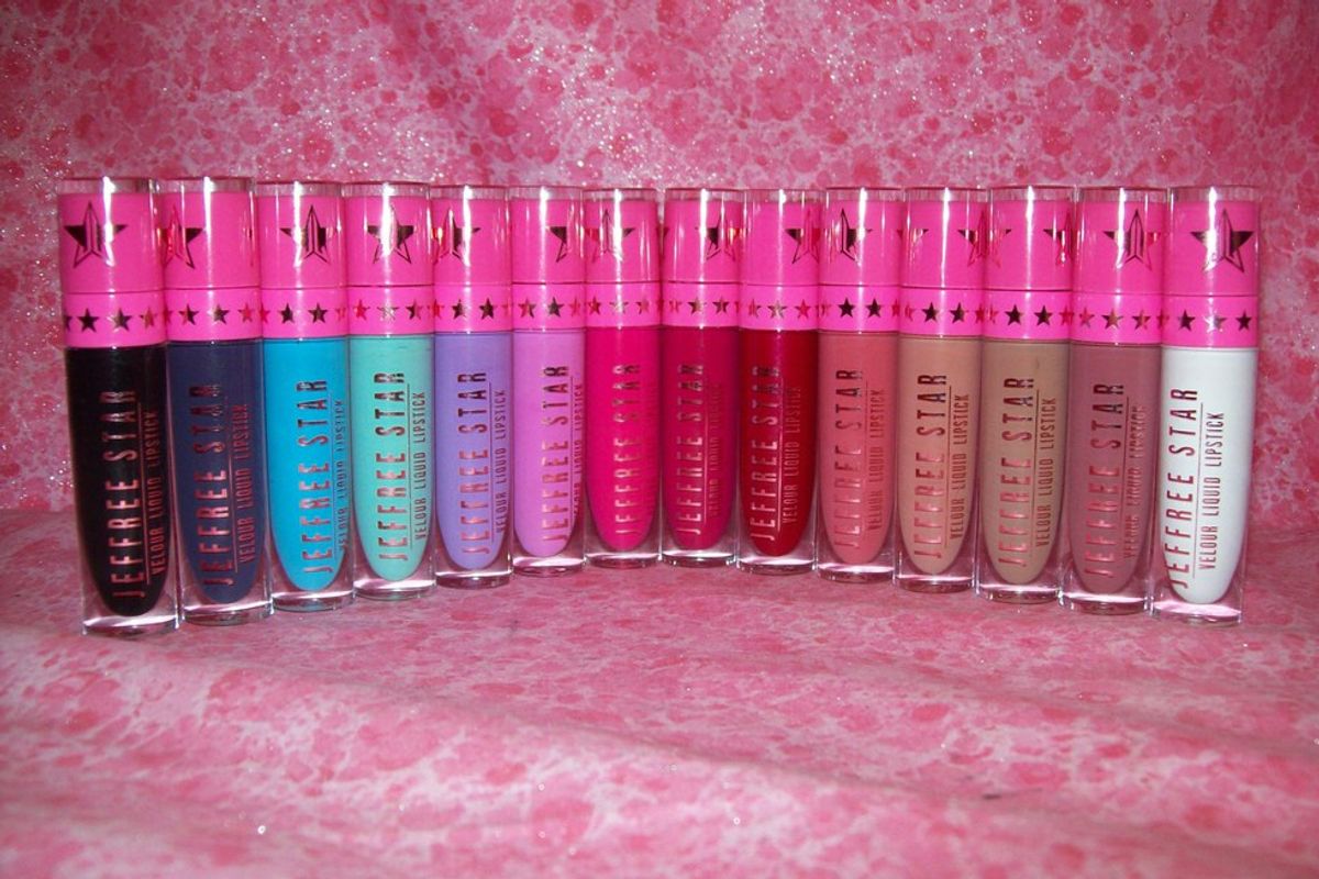 An Honest Review Of Jeffree Star Cosmetics Liquid Lipstick VS. Kylie Lip Kit