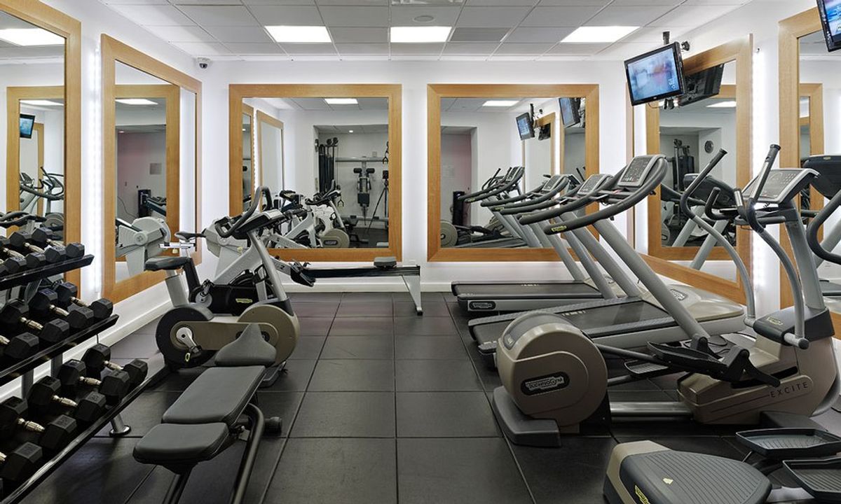 13 Questions Everyone Asks At The Gym