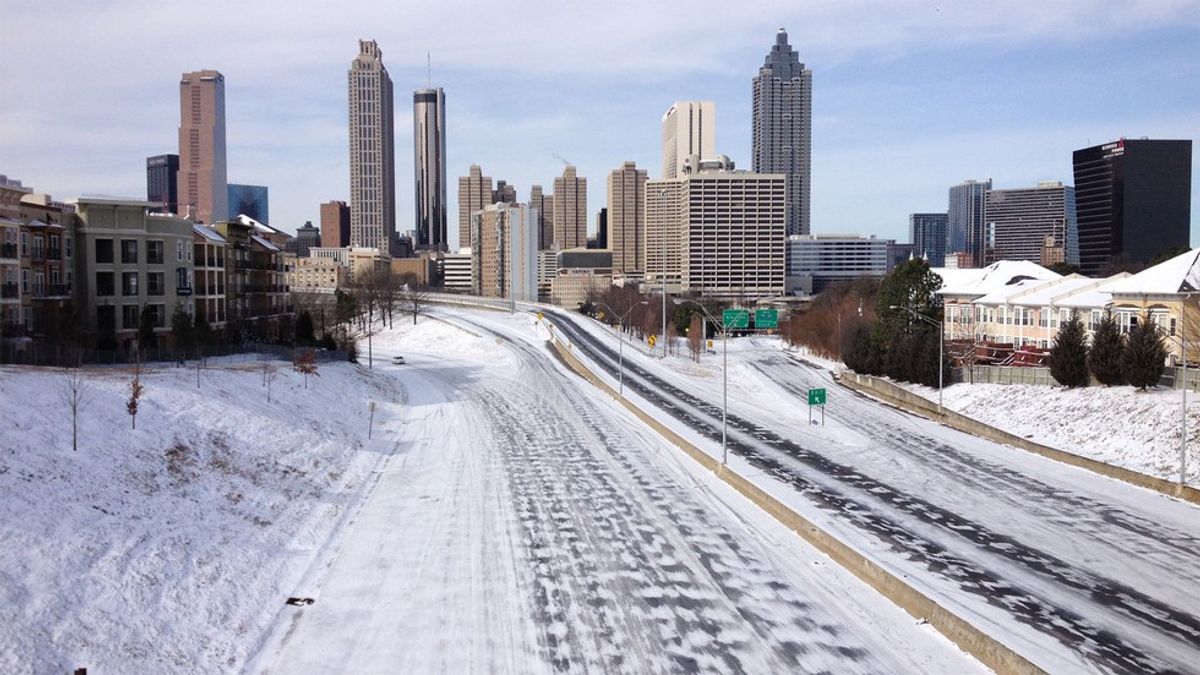 5 Things That Always Happen When It Snows In The South