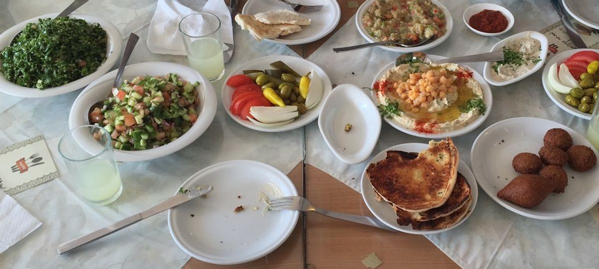 Your Comprehensive Guide To Israeli Food