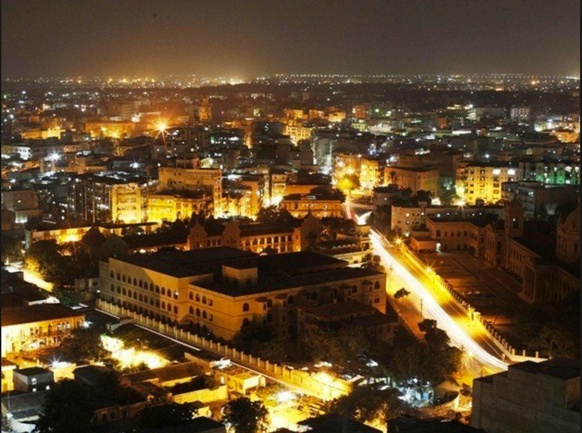 14 Thoughts You'll Have When Visiting Karachi, Pakistan