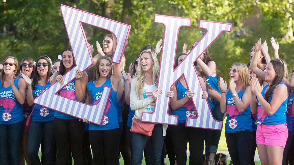 7 Fears Of Every Girl Going Through Sorority Recruitment