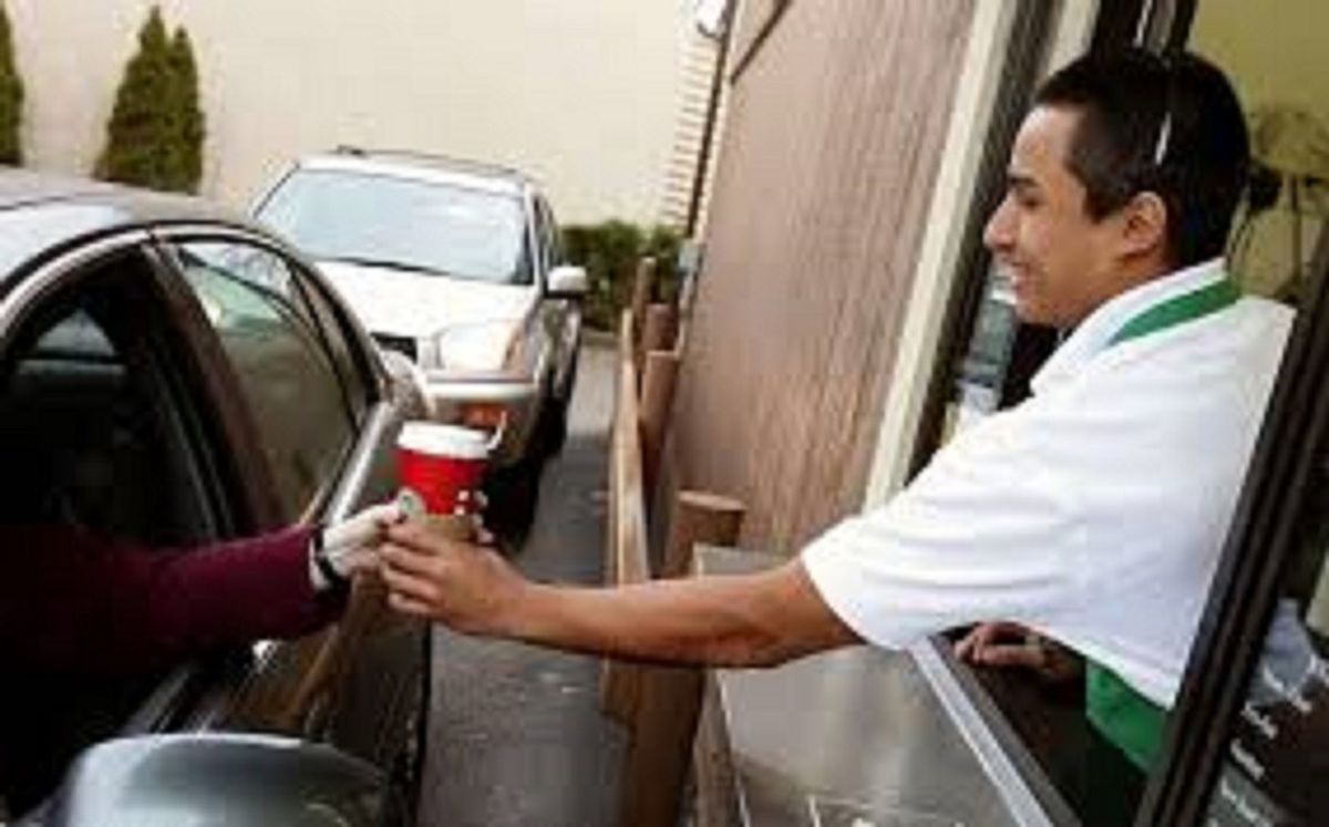 10 Things Every Drive-Thru Cashier Wants You To Know