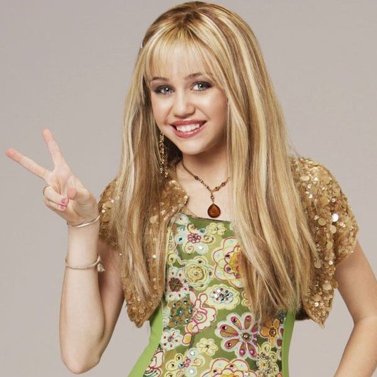 14 Signs You Grew Up In The 2000s