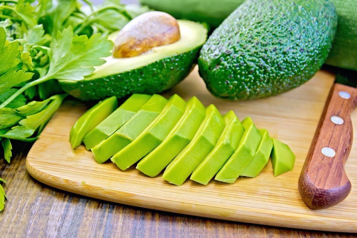 7 Reasons Avocados Are Better Than Boys