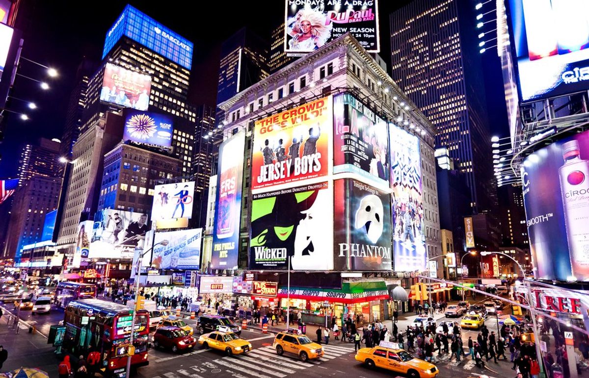 8 Signs That You Are Obsessed With Broadway